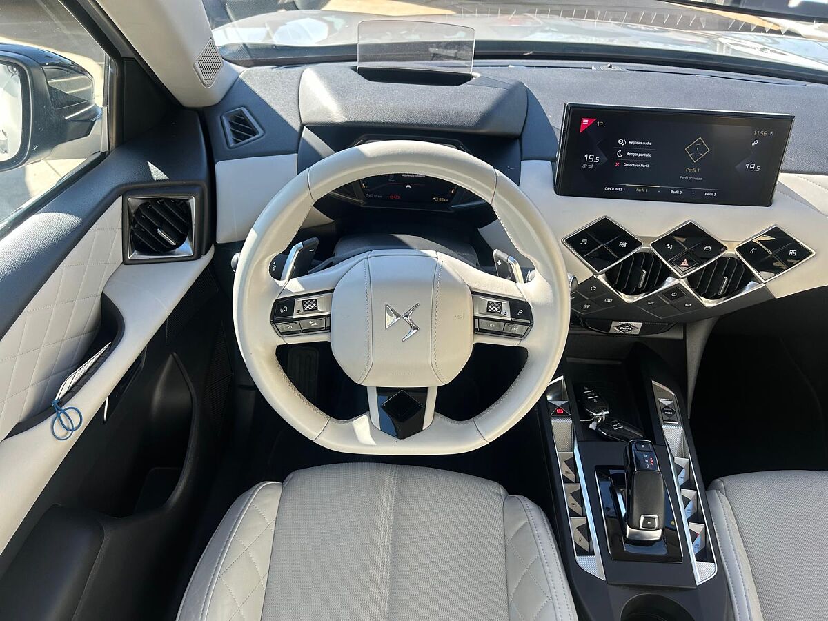 CITROEN DS3 CROSSBACK SO CHIC 1.2 E-THP AUTO SPANISH LHD IN SPAIN 45000 MILES SUPERB 2020